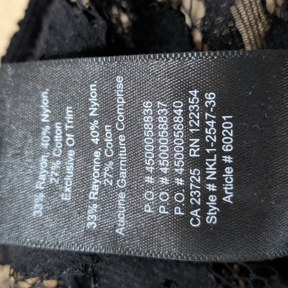 Aritzia Babaton Black Lace Long Sleeve Top With Crew Neck Size M - Picture 9 of 9